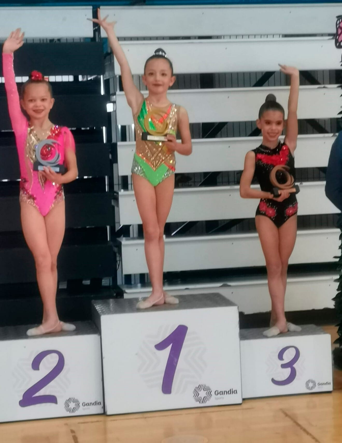 Gimnastas del Club Gimnasia Calpe en Gandia 02