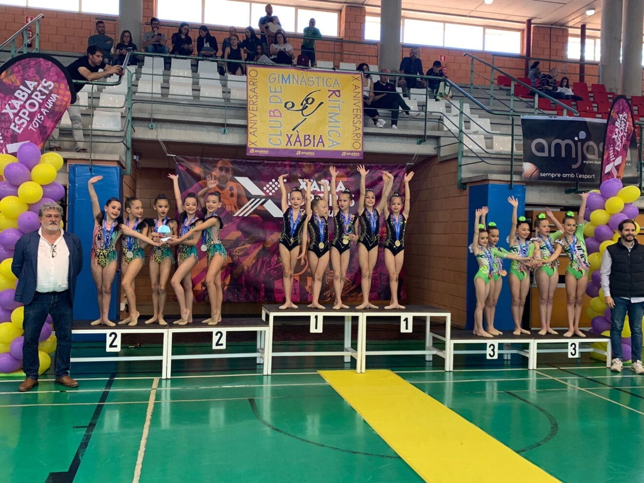 Gimnastas del Club Gimnasia Calpe en Xàbia 01