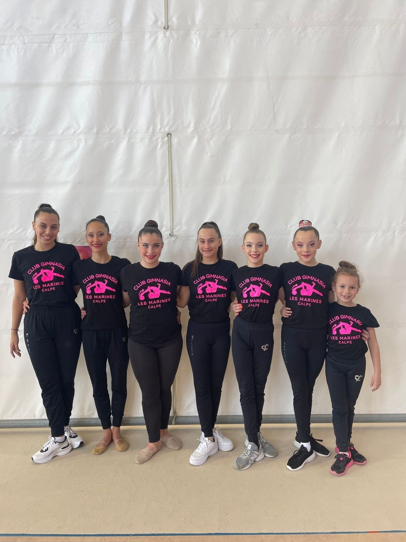 Gimnastas del Club Les Marines de Calp