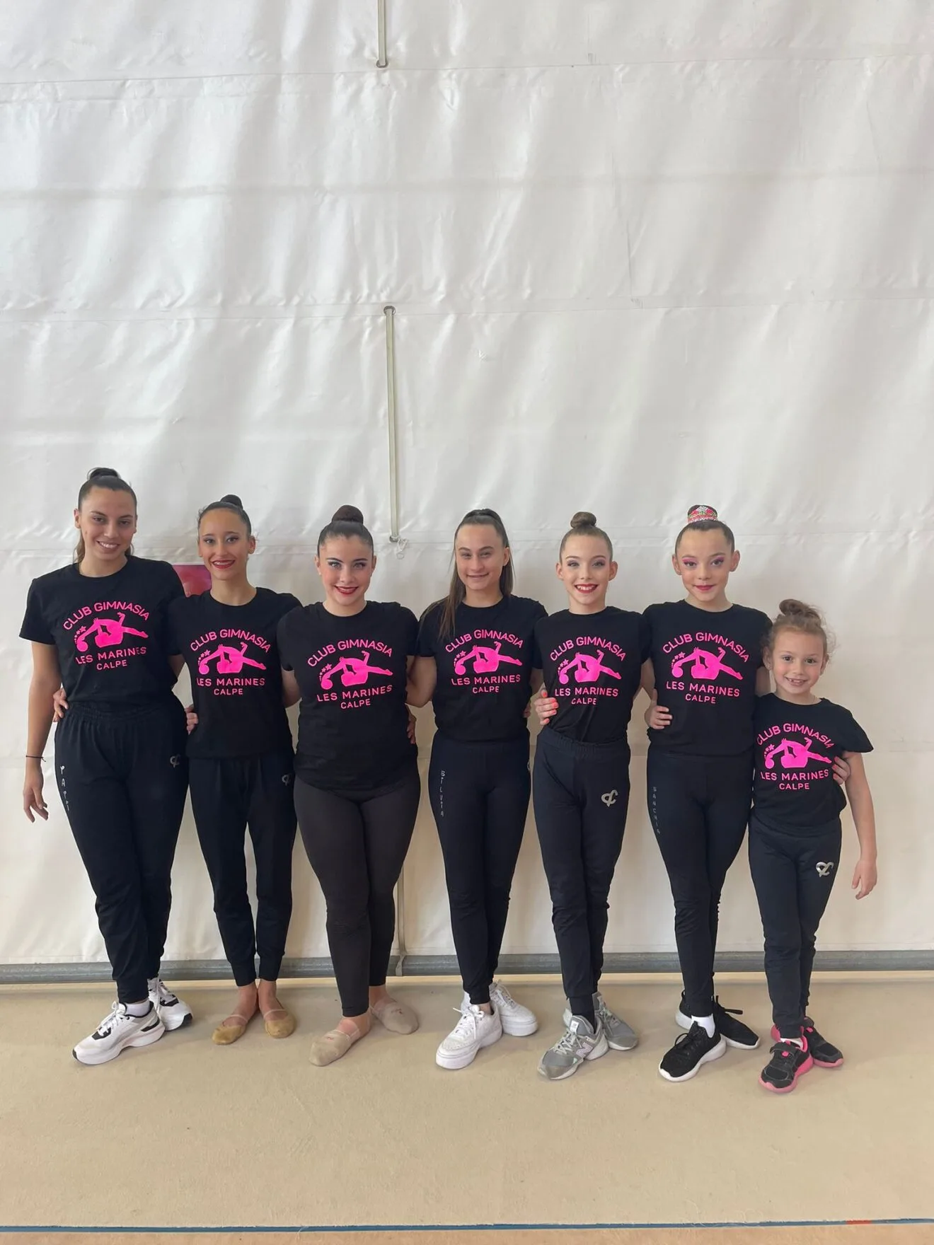 Gimnastas del Club Les Marines de Calp