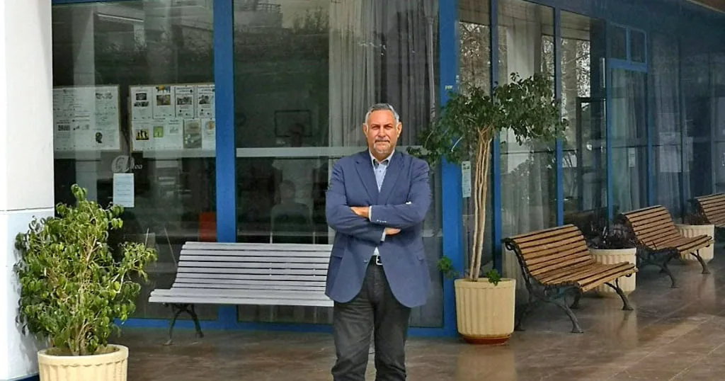 Guillermo Sendra en las instalaciones de Altea