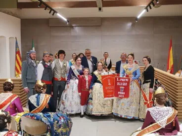 La Falla La Font tras recibir el primer premio al monumento grande este 2023
