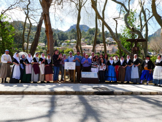 Imagen: La Vall de Gallinera en el acto de hermanamiento con Puigpunyent, Mallorca