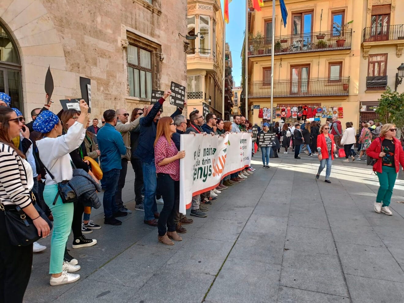 Manifestación de sanitarios en València 17