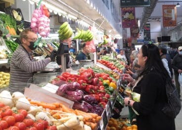 parada en el mercat municipal de denia archivo