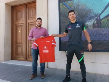 ricardo sendra concejal de pego y el pilotari profesional nestor portes