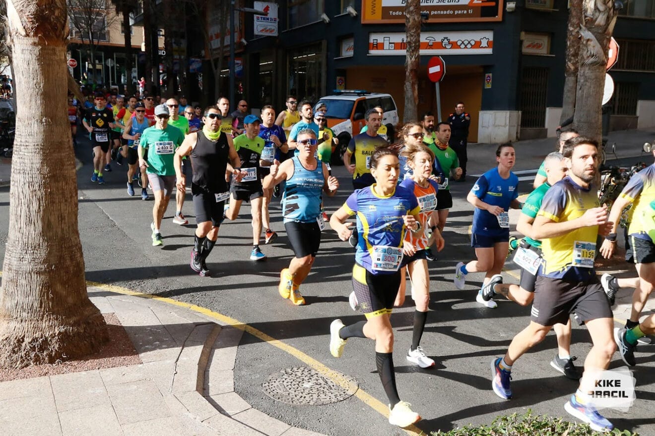 Salida de la X Volta Popular de Calp del Circuit a Peu Marina Alta