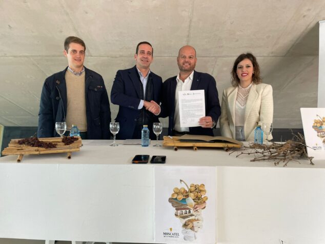 Imagen: Teulada-Moraira y Benissa firman el Plan de Acción Moscatell de la Marina Alta