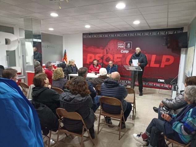Imagen: Agrupación del PSOE Calp durante un encuentro
