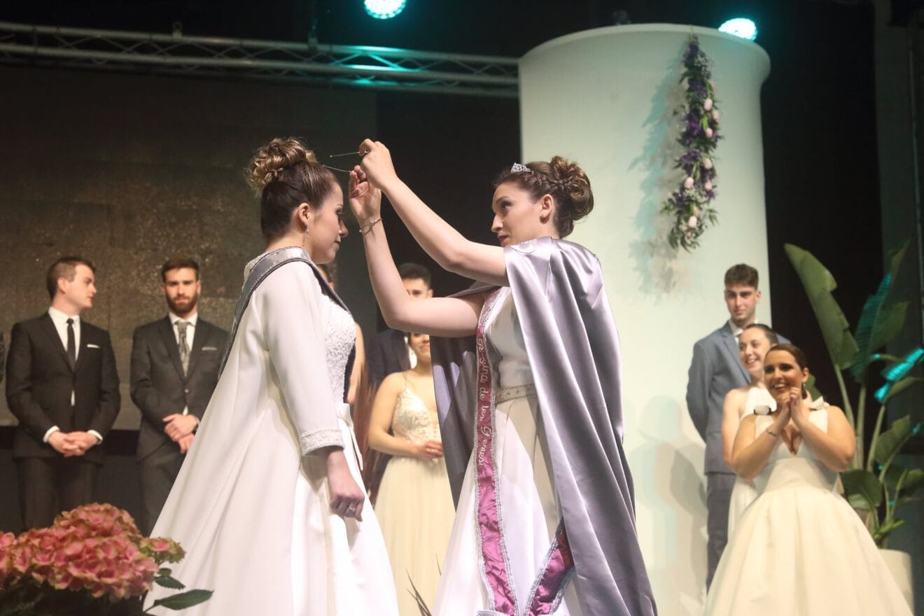 Coronación de la Reina de las fiestas de Teulada Moraira en 2022 - Ayuntamiento de Teulada Moraira