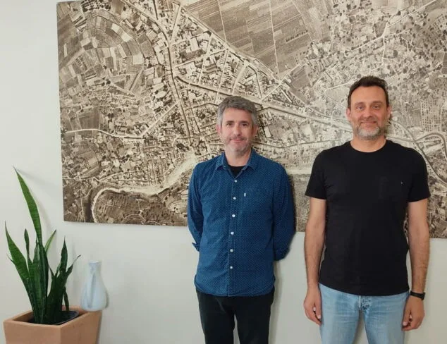 el alcalde y el teniente de alcalde de gata de gorgos interlocutores del fons valencia per la solidaritat