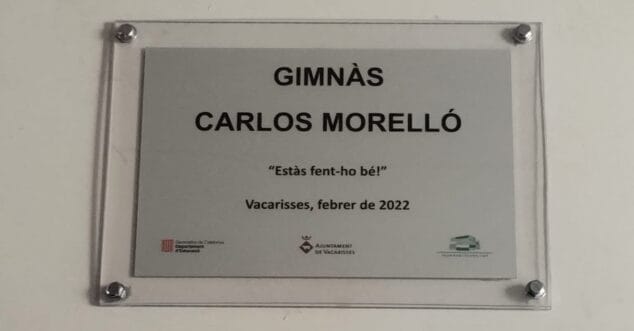 placa homenaje a carlos morello