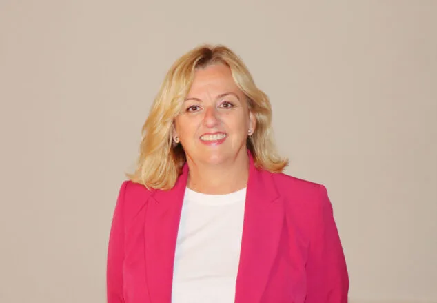 Ana Sala (Somos Calpe): «Mi objetivo es lograr la confianza suficiente para gobernar en solitario» 1 Imagen: Ana Sala, candidata a la alcaldía de Calp por Somos Calpe