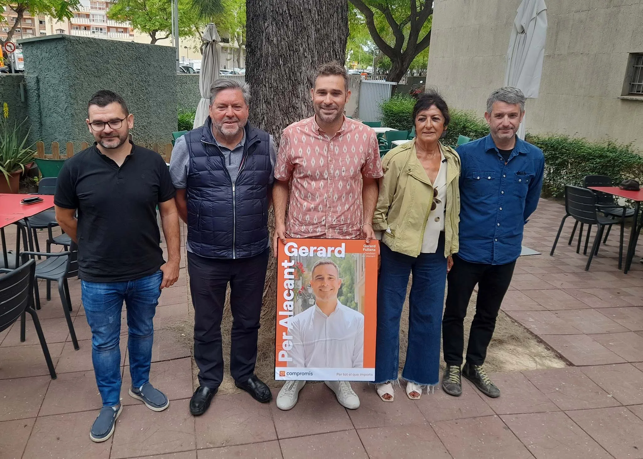 compromis se reune en denia para presentar su propuestas en la marina alta
