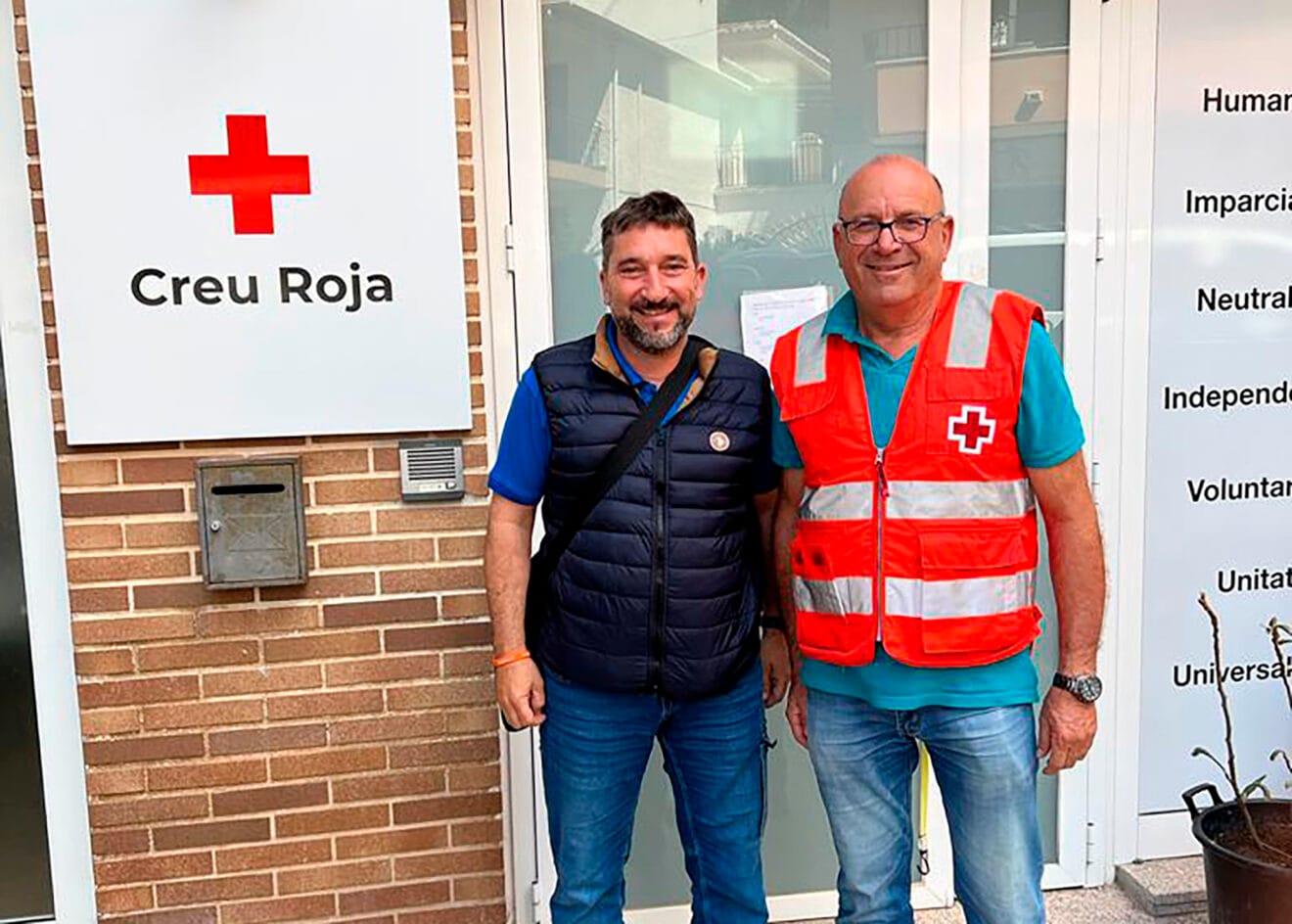 Eduardo Garijo. candidato a la alcaldía de Calp por Ciudadanos, y el Presidente de Cruz Roja, Francisco Molines Baldó