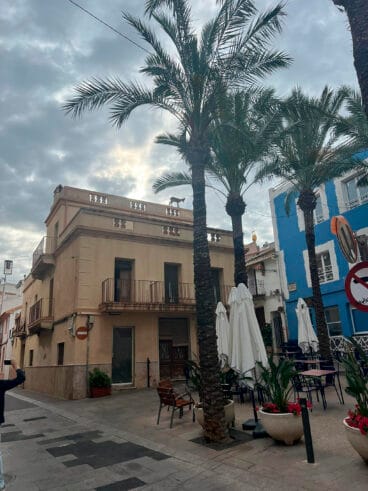 La cabra sobre el tejado de la Casa Beltrán de Calp