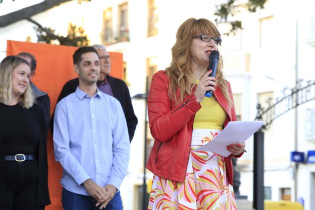 Imagen: Mari Carme Ronda durante la presentación de la candidatura de Compromís Benissa
