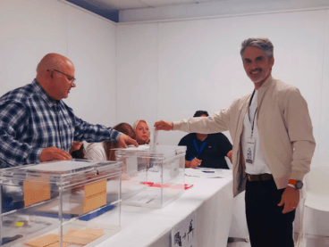 Paco Quiles Defendamos Calpe votando
