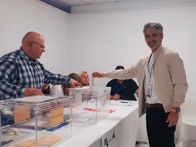 Paco Quiles Defendamos Calpe votando