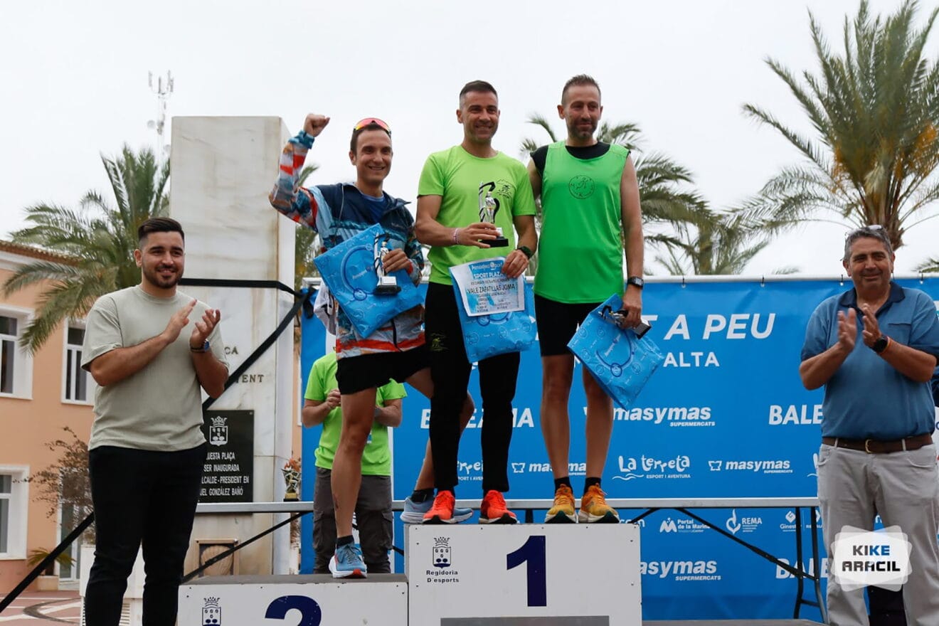 Podio local masculino con Miguel Ferrer, Sergio Brogniez y Pedro Puigcerver