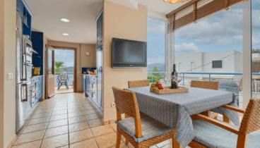 Comedor integrado en la cocina