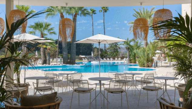 disfruta de una velada inolvidable en su terraza