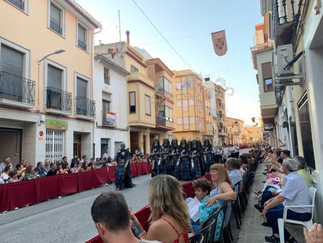 Así se vivió la esperada Entrada de Moros y Cristianos de Pego en el día grande de las fiestas 29 entrada de moros y cristianos de pego 2023 27