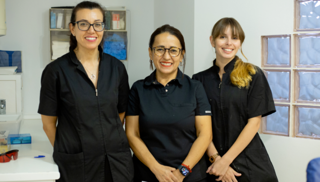 equipo profesional de clinica dental puchol