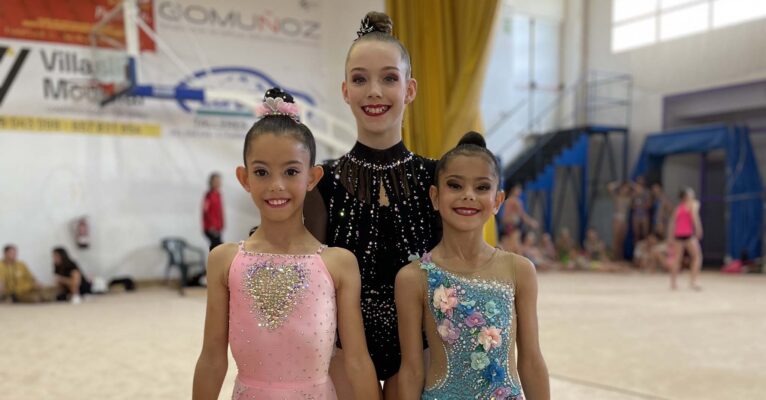 Katherina Truckacheva, Laia Martínez y Lara Ponukalin en Gandia