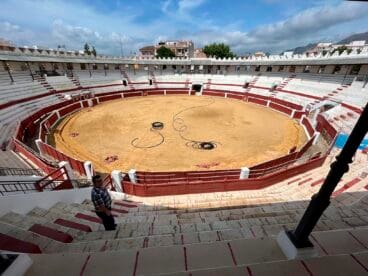 trabajos de homologacion de la plaza de toros de ondara
