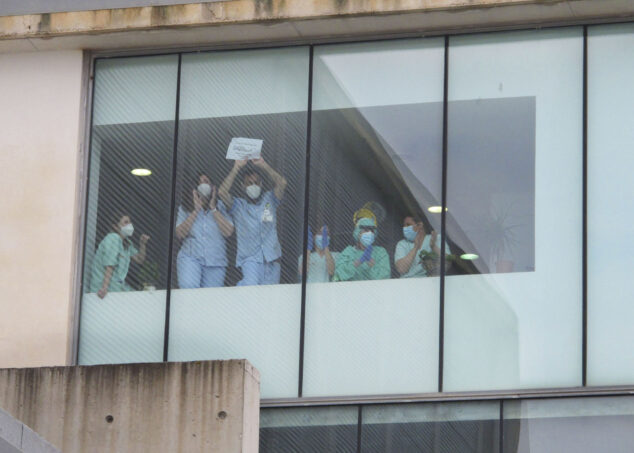 Imagen: Apoyo sanitario desde dentro del hospital en las manifestaciones de mayo de 2022