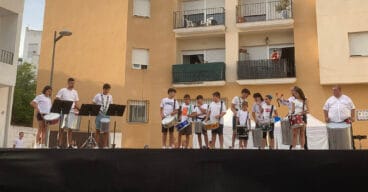 batukada en la muestra de baile y musica de las fiestas de benitatxell de 2023