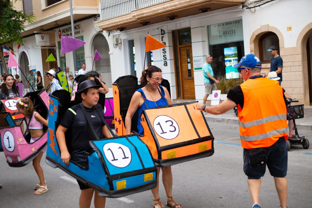 Cabalgata de disfraces de las fiestas de Moraria 2023 19