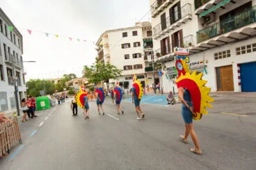 Cabalgata de disfraces de las fiestas de Moraria 2023 37