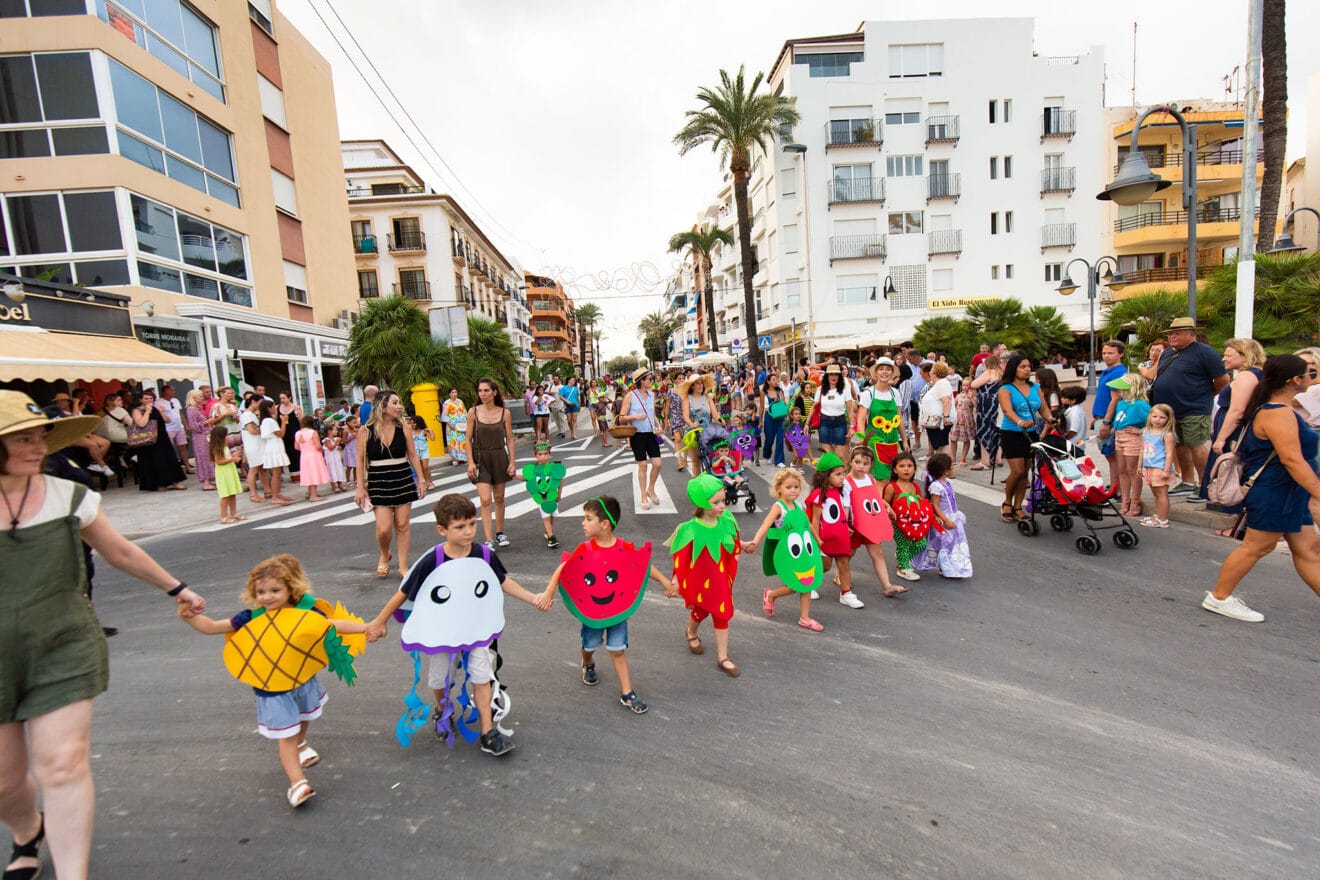 Cabalgata de disfraces de las fiestas de Moraria 2023 65