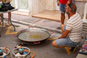 Concurso de fideuà y allioli en Benitatxell 2023 05