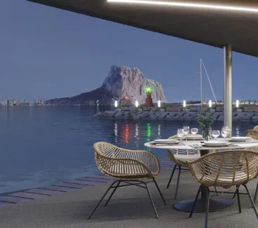 Escena nocturna del proyecto de remodelación del puerto deportivo Puerto Blanco de Calp