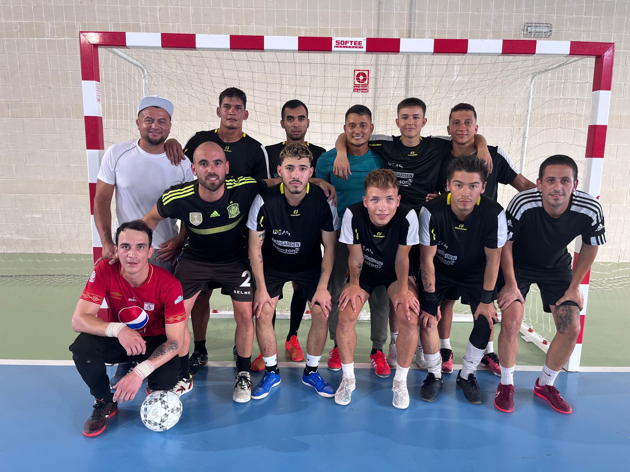 jugadores del equipo jardines javea en el torneo 24h de rafol dalmunia