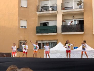 Muestra de baile moderno y ballet en fiestas de Benitatxell 21