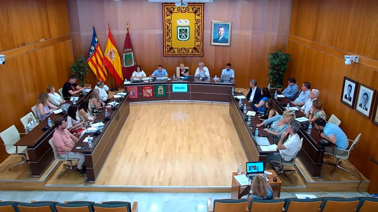 Pleno extraordinario de Calp en julio de 2023
