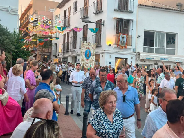 procesion en moraira en honor a la virgen del carmen 2023 03