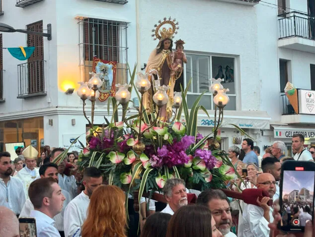 procesion en moraira en honor a la virgen del carmen 2023 12