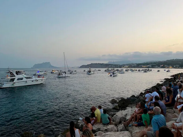 procesion en moraira en honor a la virgen del carmen 2023 39