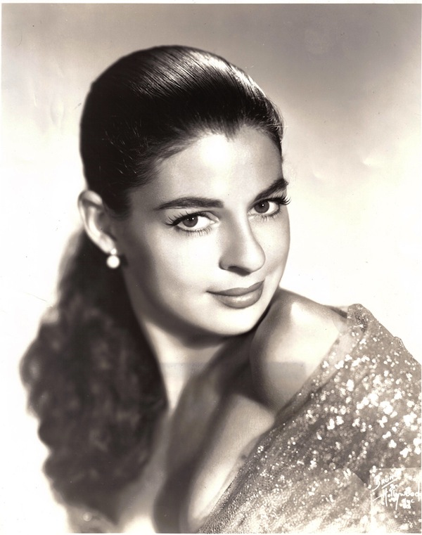 Imagen: Trini Reyes en sus años de bailarina- Florida1960