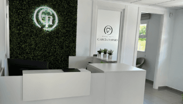 tu sonrisa es la prioridad de garcia tormo dental suite