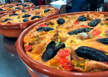 Arròs amb crosta de Pego en cazuela de barro (archivo)