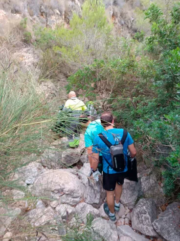 Basura en la cala dels Testos de Benitatxell 11
