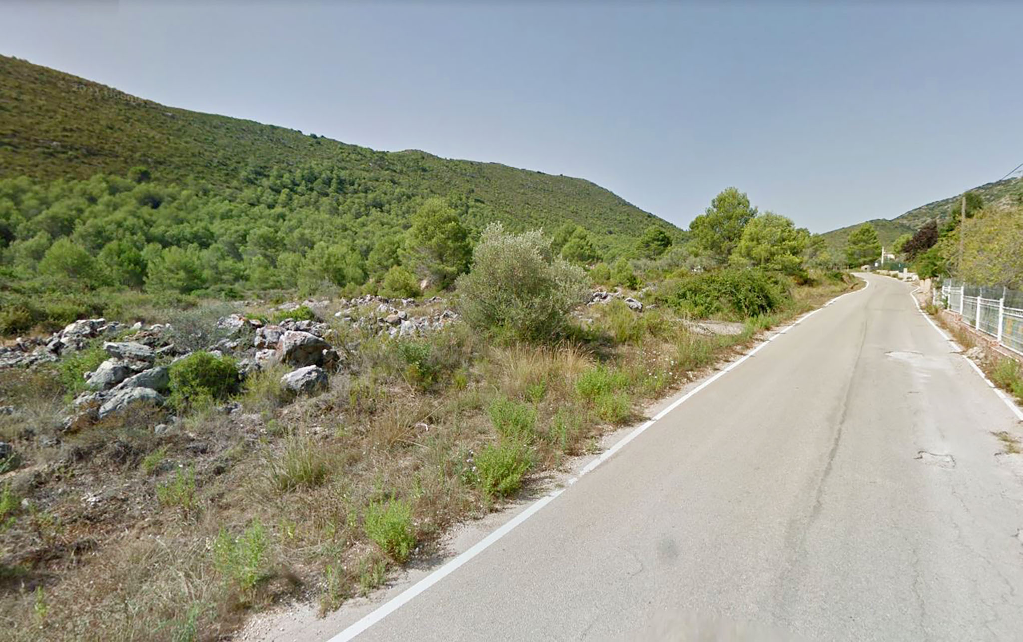 Carretera hacia La Llacuna de la Vall de Gallinera