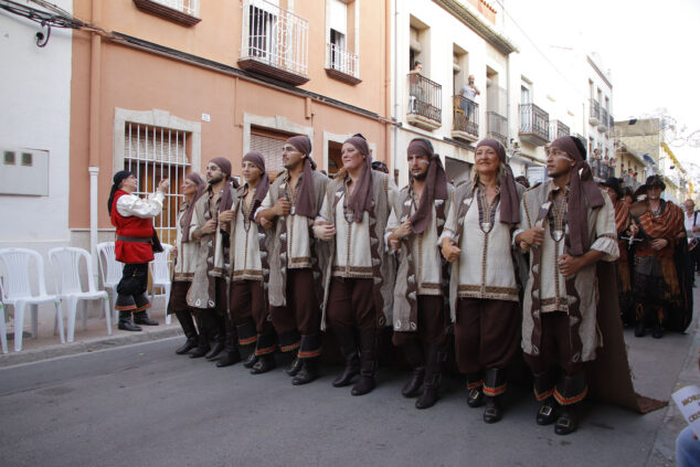 desfile de moros y cristianos del verger 202304