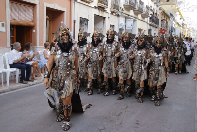 desfile de moros y cristianos del verger 202308